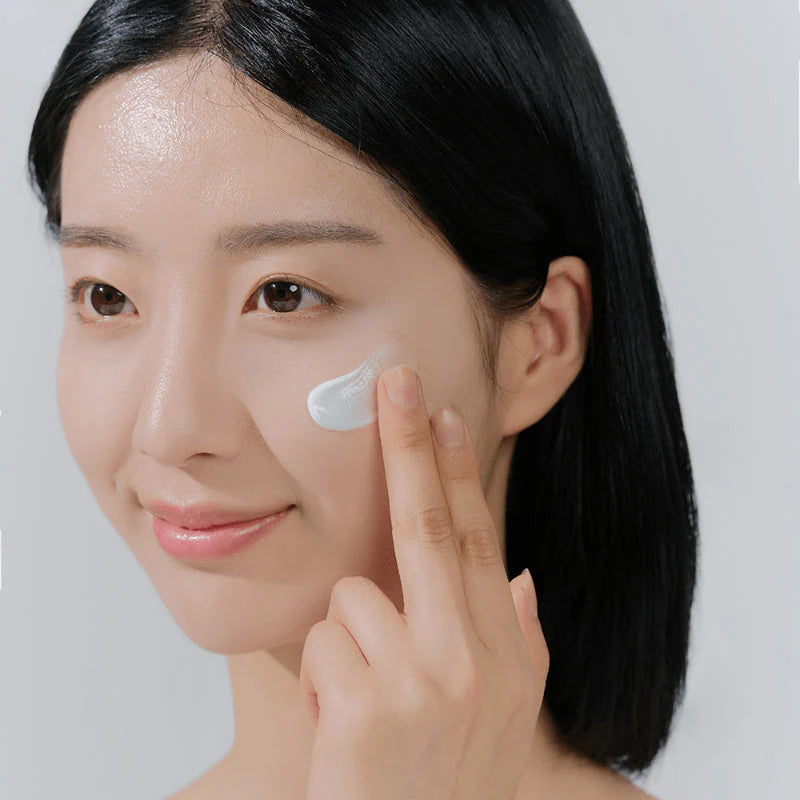 SKIN1004 Centella Hyalu-Cica Water-Fit Sun Serum SPF50+ PA++++ - 50ml